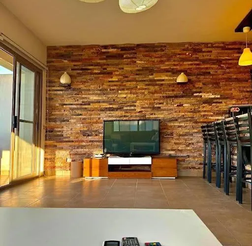 Spacious 3br With Lakeview In Little Venice Y9 Daire *